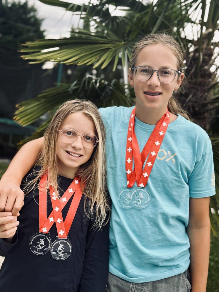 Mathieu et Abygaelle Perren champions suisse de wakesurf 2025