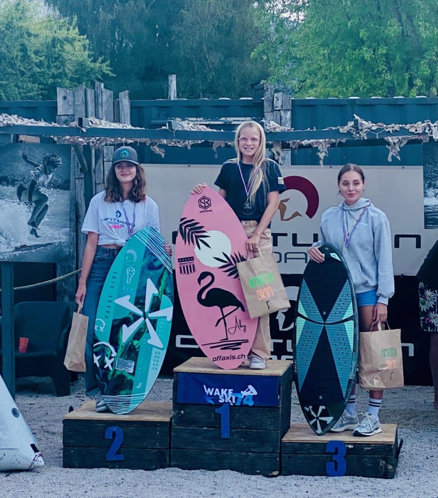 Abygaelle Perren sur le podium des européens de la CWSA 2025